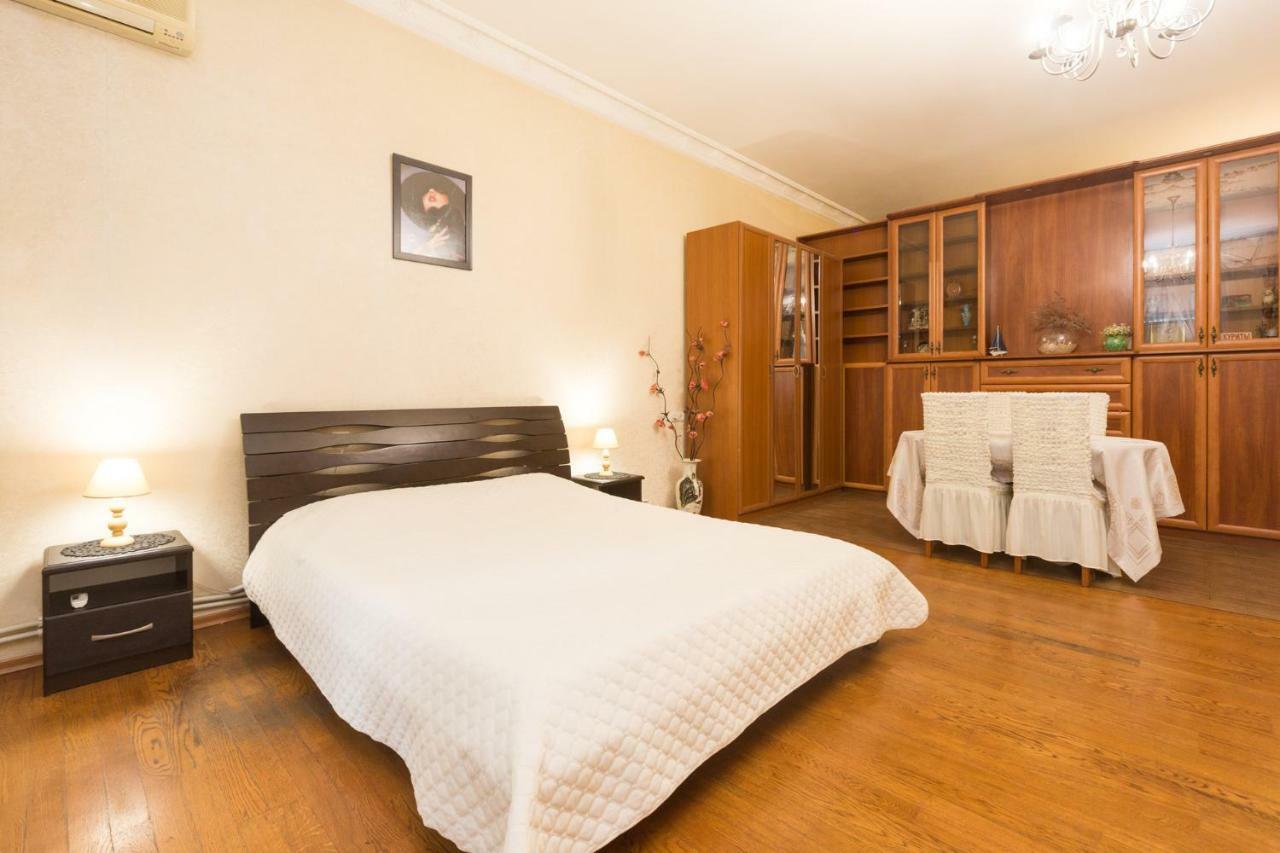 Apartamento Goodrest On Ekaterininskaya Odesa Exterior foto
